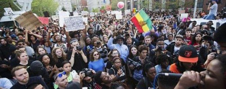 Демонстрациите срещу полицейското насилие в САЩ продължават