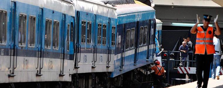 40 ранени при влакова катастрофа в Буенос Айрес 