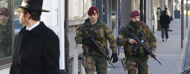 Мащабна операция за издирване на терористи в Белгия, 16 арестувани, най-търсеният не е сред тях 