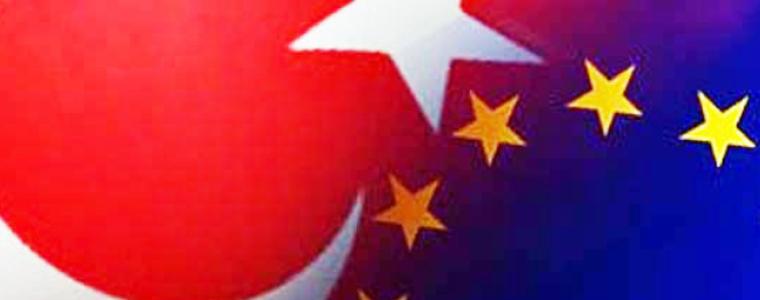 В Германия бесни от "мръсната сделка" на ЕС с Турция