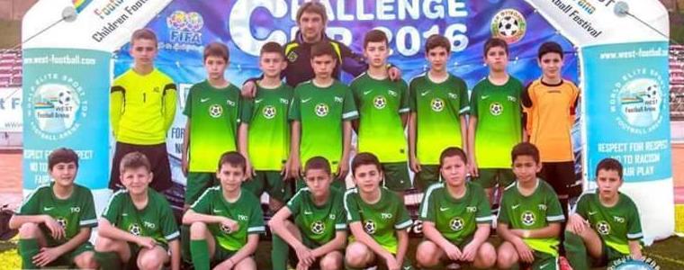 ФУТБОЛ: Децата на "Добруджа" спечелиха Международен турнир в Дряново