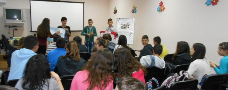 Ученици от СОУ „Димитър Талев“ се подготвят  за информиран и самостоятелен избор