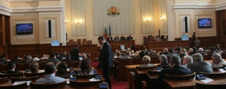 Депутатите бистрят темата за варенето на ракия