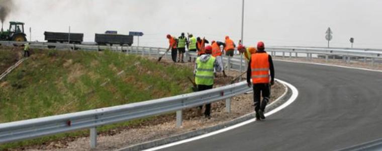 България строи магистрали със скорост 5 км за година