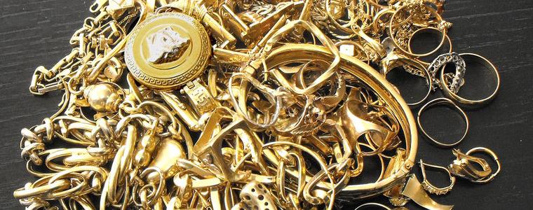 Пари, злато и сребро са откраднати от апартамент в Добрич