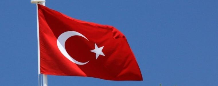 Турция удължи извънредното положение с 3 месеца