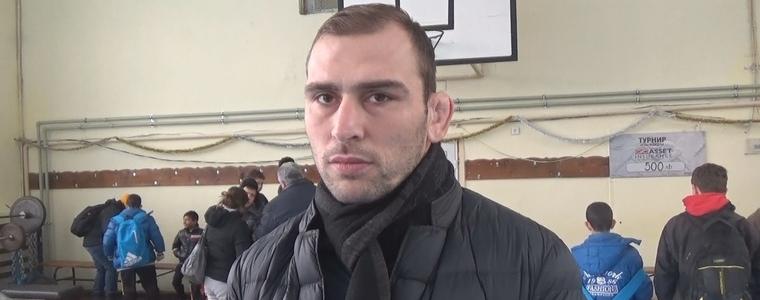 Борецът Драгомир Стойчев е вече треньор в Спортното училище (ВИДЕО)