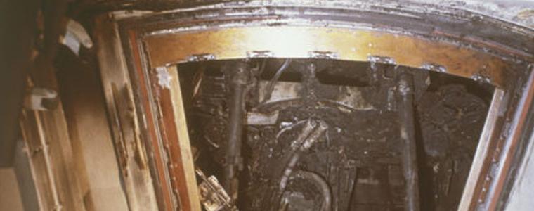НАСА показа за пръв път изгорялата капсула от трагедията с Apollo 1