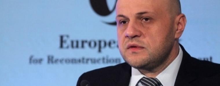 Томислав Дончев: Радев не е чиновник, има право да задава въпроси
