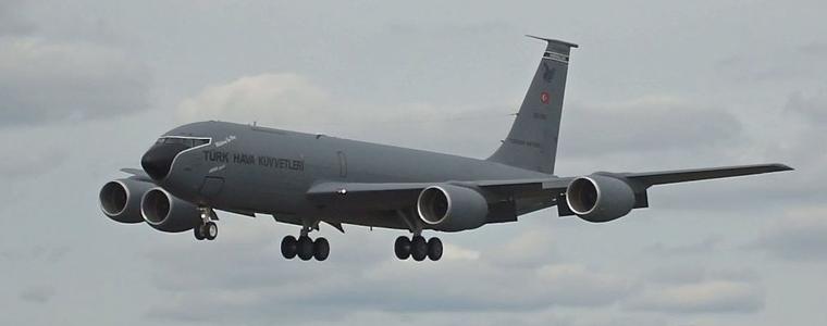 Турски товарен самолет се разби в Киргизтан, поне 32 жертви