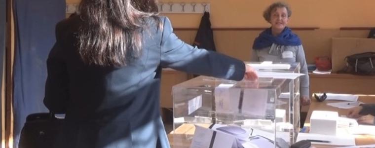 1145 души са включени в съставите на Секционните избирателни комисии в Добрич