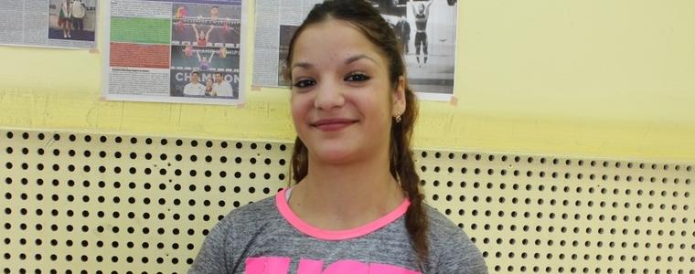 Изненадаха Даяна Димитрова с допинг контрол в ранни зори на село