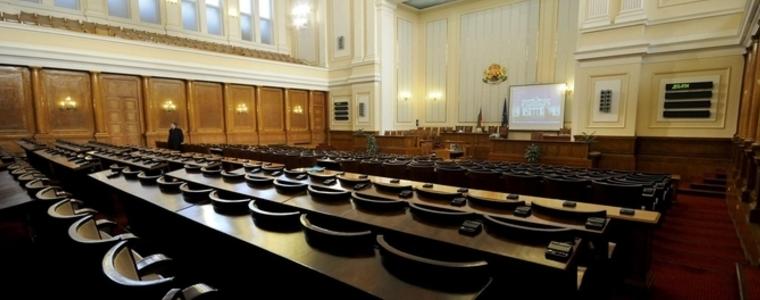 Учители от Добрич: Депутатите да изпълняват поетите  ангажименти