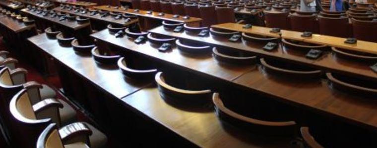9 депутати на Марешки отказаха да влязат в парламента