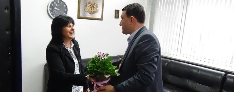 Кметът на Община Генерал Тошево награди трима здравни работници