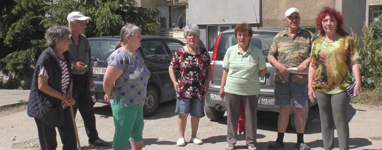 Жители на кв.Балик чакат помощ от общината за по-нормална околна среда (ВИДЕО)