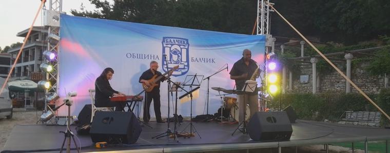 Любители на джаза в Балчик се насладиха на музиката на Крейг Бейли (ВИДЕО)