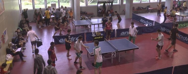  УЧ. ИГРИ: Финалите по тенис на маса  за 8-10 клас юноши и девойки се провеждат в СК „Русалка” (ВИДЕО)