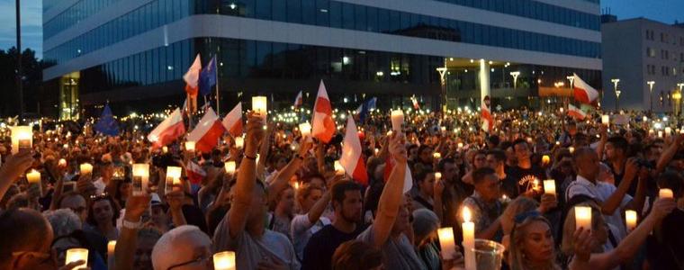 ЕК с ултиматум към Полша, Варшава: Нямате правомощия тук