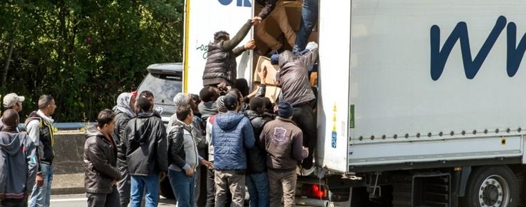  Пореден смъртен случай в ТИР, пътуващ към България с мигранти