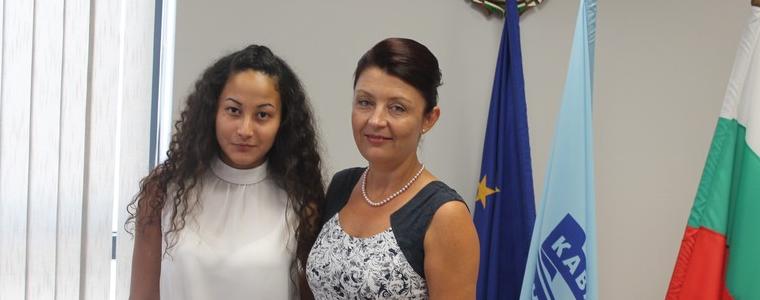 Световната вицешампионка по кикбокс Едже Демирова получи поздравления от кмета на Каварна