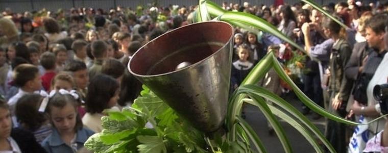 В края на август образователният министър ще реши дали лятната ваканция да бъде по-кратка