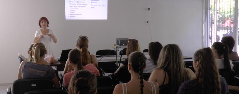 С презентация в подкрепа на кърменето стартира Световната седмица на кърменето в Добрич (ВИДЕО)