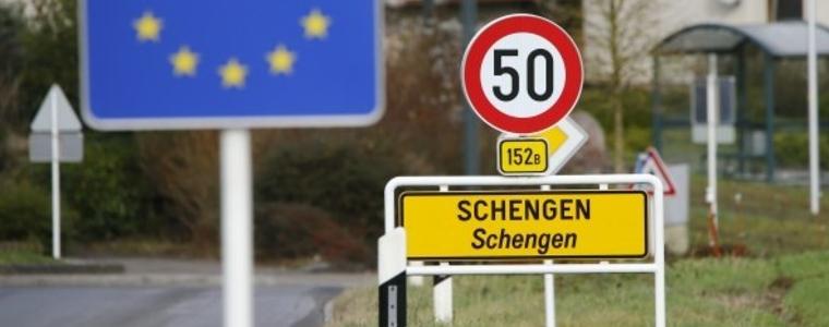 ЕП ни даде частичен достъп до визовата система на Шенген  