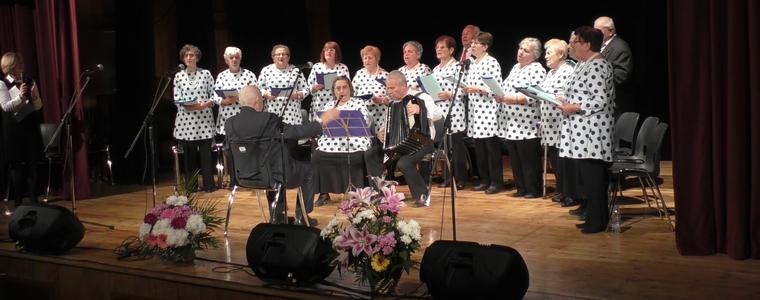 Хор „Лира” при Дом за стари хора със  119 концерта за 10 години (ВИДЕО)