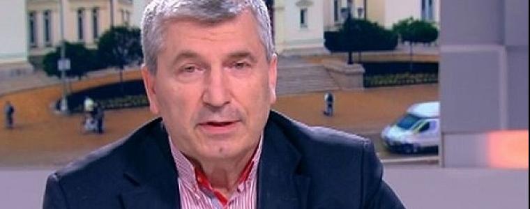 Илиян Василев: Радев и БСП поведоха на Борисов с 1:0 с оставката на министър Петров