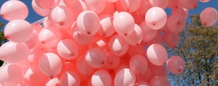 Розови балони напомниха на жените да се прегледат при мамолог