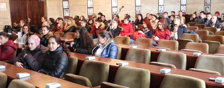  Филмът „Умирай лесно” на журналистката Емилия Антова бе презентиран пред добрички ученици (ВИДЕО)
