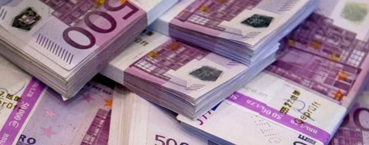 Италианската полиция конфискува фалшиви банкноти на стойност 28 млн. евро