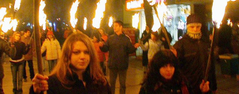 За 19-та година ВМРО организира факелно шествие в Добрич заради Ньойския диктат