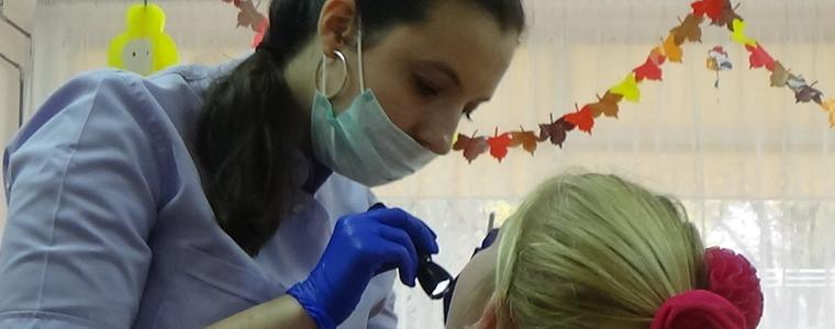 Зъбни консултации за деца в Крушари