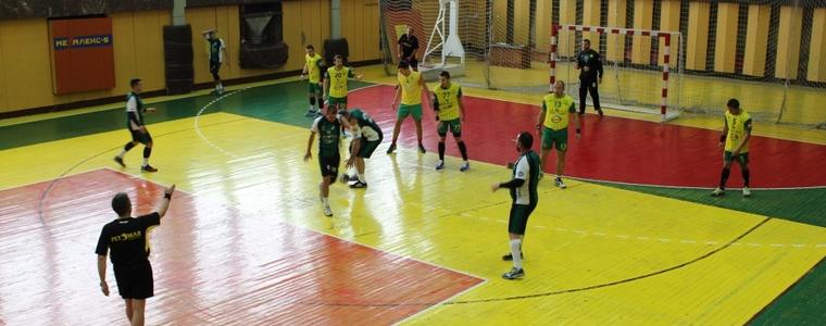 ХАНДБАЛ: Добруджа се класира за полуфинала на купа България