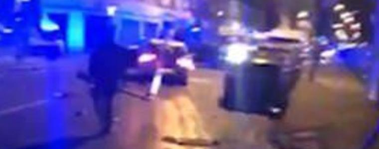 Кола се вряза в пешеходци в Лондон, 5 са ранени