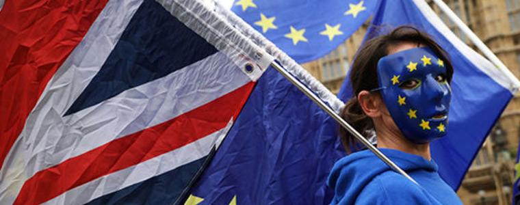 Брюксел изкушава Великобритания: Вратата за оставане в ЕС е отворена