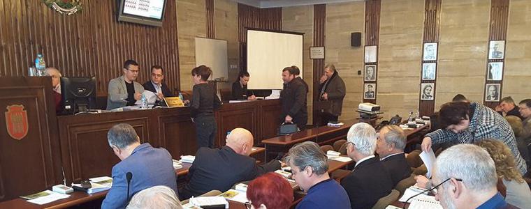 Общински съвет Добрич заседава днес (ВИДЕО)