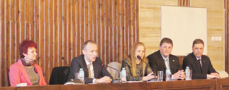 Просветният министър в Добрич: Доверието е в основата на образователната система (ВИДЕО)