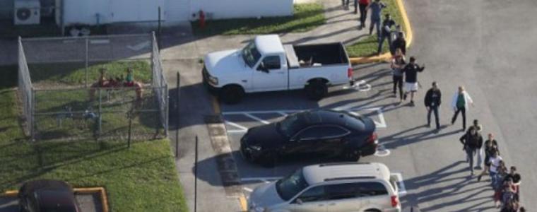 Равносметка: 17 убити след стрелбата в училище във Флоридa