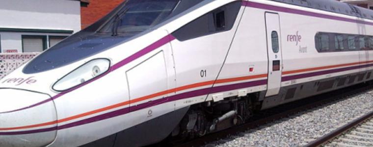 "Женска" стачка отменя 300 влака в Испания