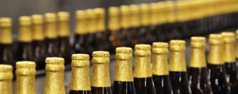 Българите пият все по-малко бира в пластмасови бутилки