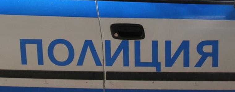 Две взломни кражби и разбити входни врати на  апартаменти в блок вчера в Добрич