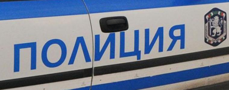 Полицаи заловиха двама в момент на кражба в Добрич