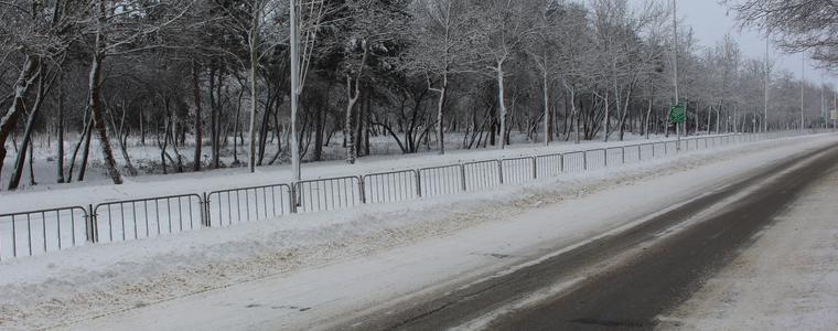 Усложнена пътна обстановка в региона. Молдовски тир закъса във Владимирово