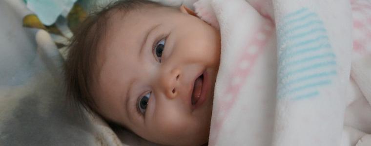 ЗОВ ЗА ПОМОЩ: Бебе с левкемия се нуждае спешно от помощ