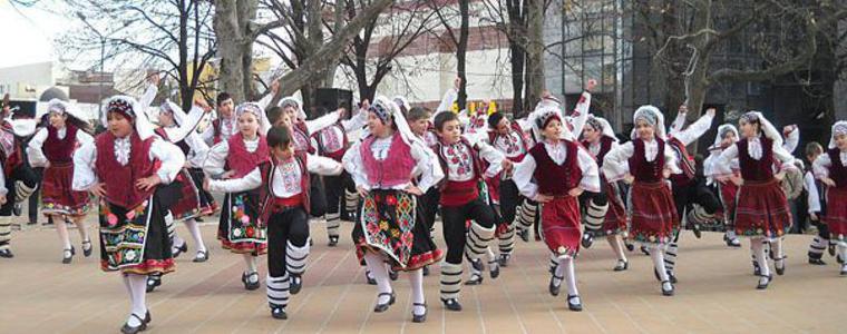 Добрич посреща Великден с фолклорен концерт на ПФТС „Добруджа“