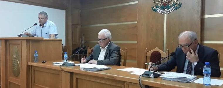 Изборът на села в проект за обновяване на паркове предизвика дебати в ОбС на община Добричка