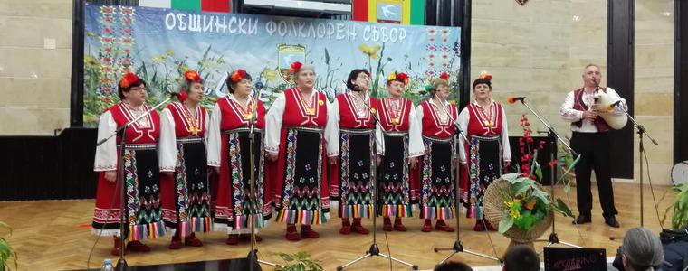 Над 50 групи и изпълнители участват във Фолклорния събор „Цветница” в Ген.Тошево